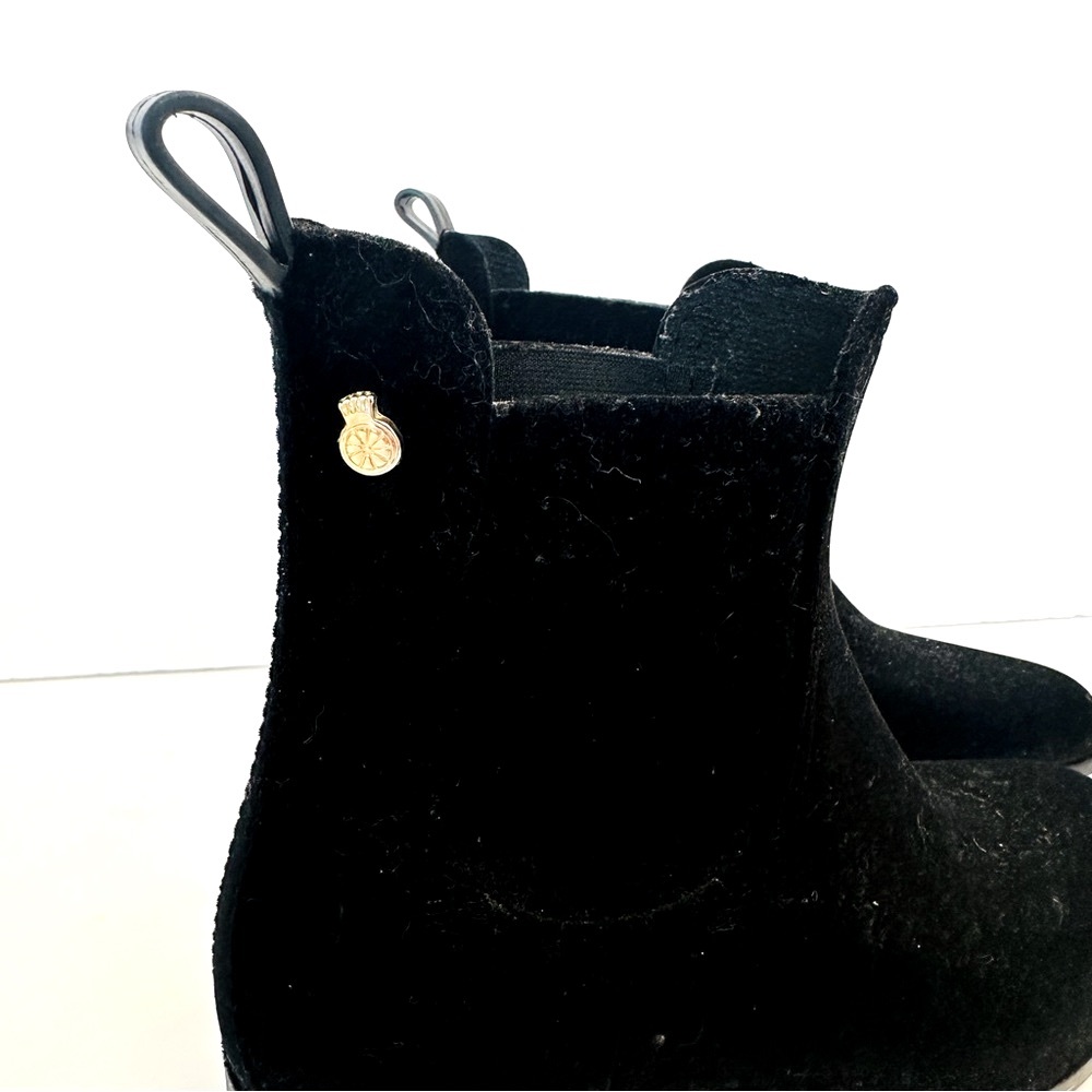 Lemon Jelly Velvet black Chelsea waterproof boots, size 38 - Picture 5 of 10